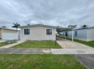 691 NW 217th Way, Pembroke Pines, FL 33029