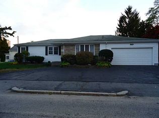 80 Randall St, Cranston, RI 02920