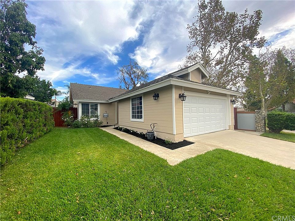 1st image of 2437 Alder Pl