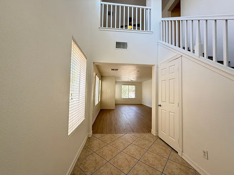 2696 Begonia Valley Ave — Photo 2