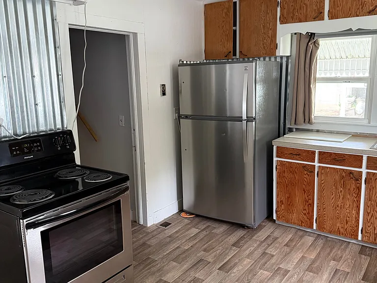 419 E Olive St — Photo 6