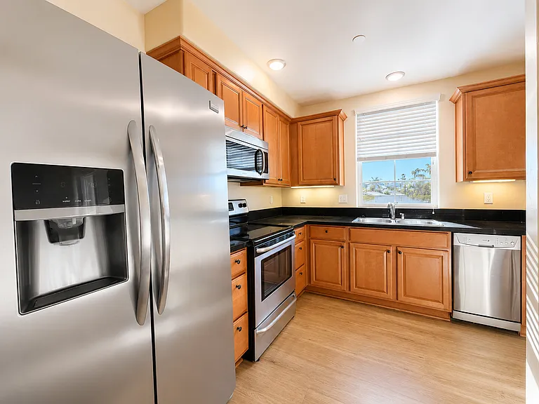260 S Rancho Santa Fe Rd #210 — Photo 2