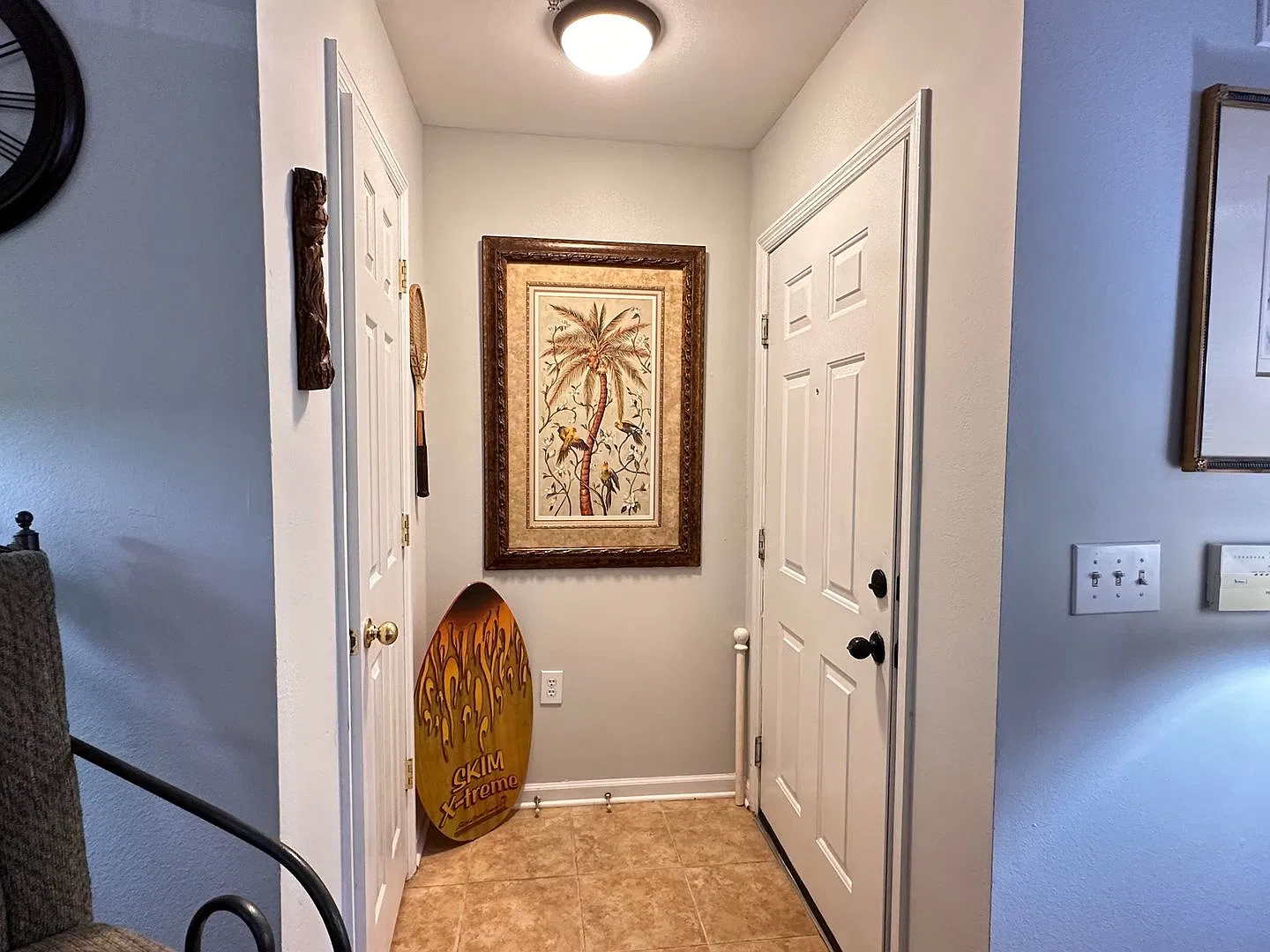 Ground Level, Lake View, Tons of Amenities! Close to The Island — Photo 3