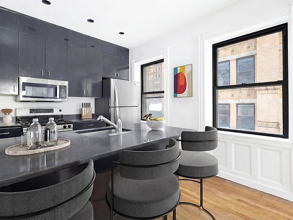 5th image of 90 Nassau St #6E