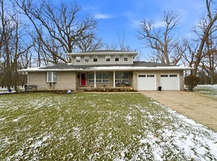 2210 E 9th Pl, Hobart, IN 46342