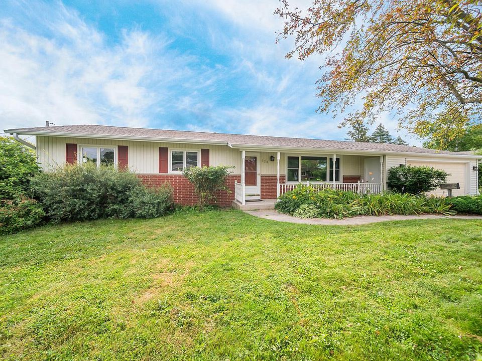 1st image of 520 Lynwood DRIVE