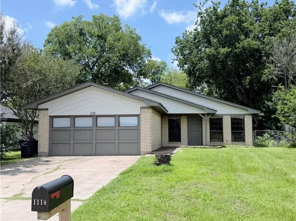 1118 S Dexter Dr, College Station, TX 77840