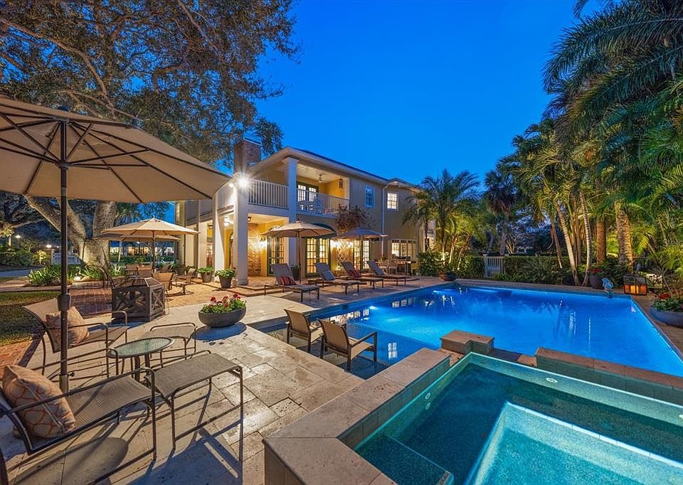 1st image of 100 Sarasota Rd