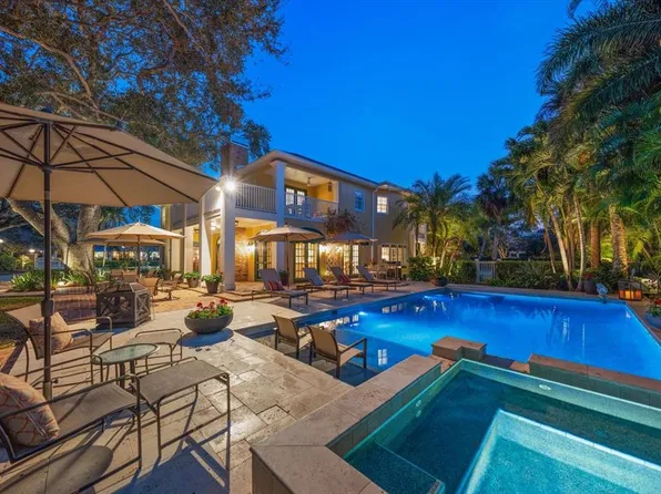 100 Sarasota Rd, Belleair, FL 33756