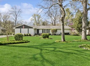 14623 W River Oaks Dr, Lincolnshire, IL 60069