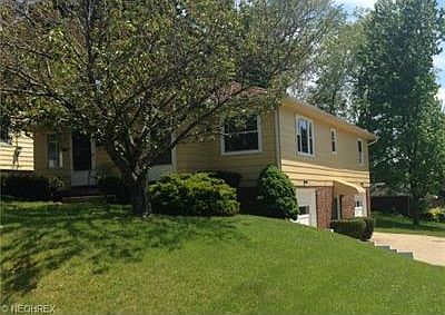 2nd image of 204 E Ford Ave