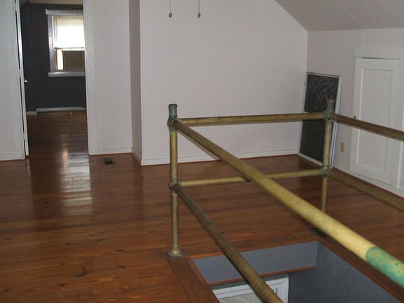 top floor bedroom and bonus area