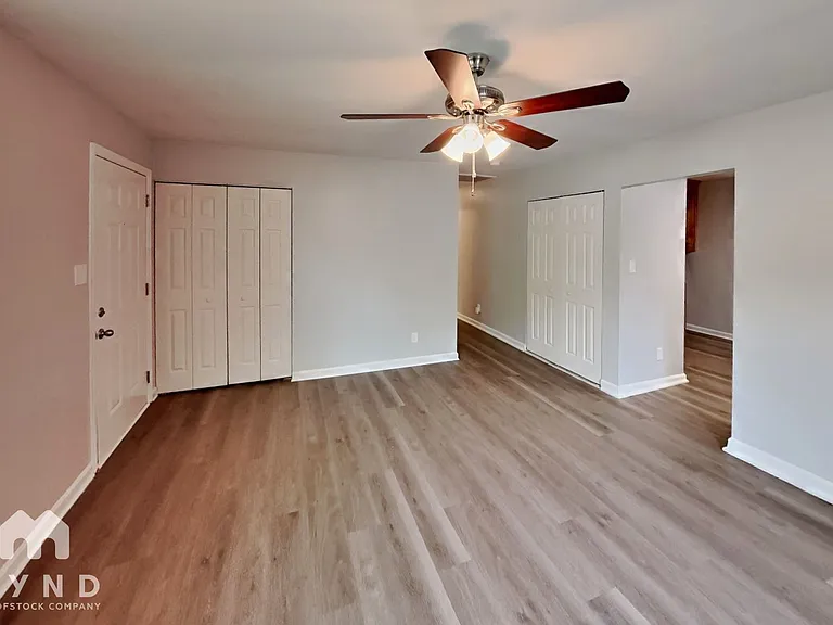 2405 Longleaf Dr — Photo 4