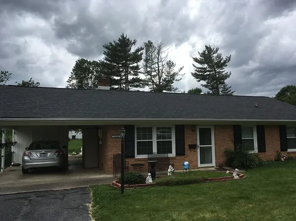 2310 Cortland St, Waynesboro, VA 22980