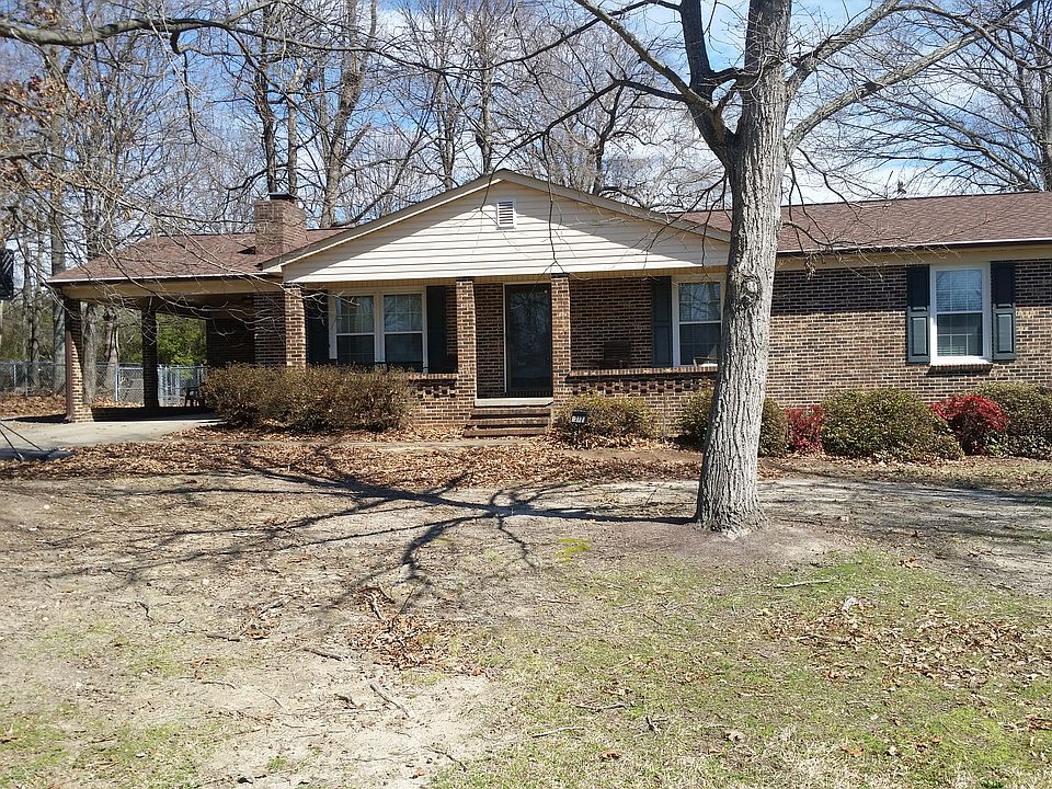 1st image of 212 Chadwick Dr