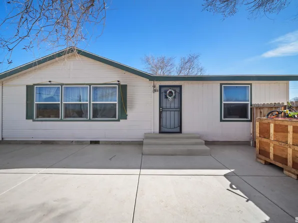 1088 Scott Dr, Fernley, NV 89408