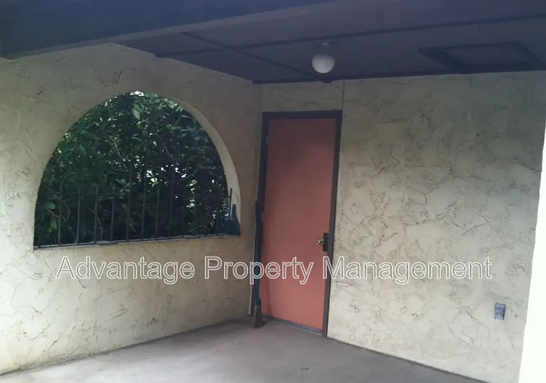 625 NW 29th St — Photo 5