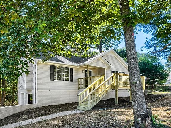 3rd image of 77 Cobbler Dr