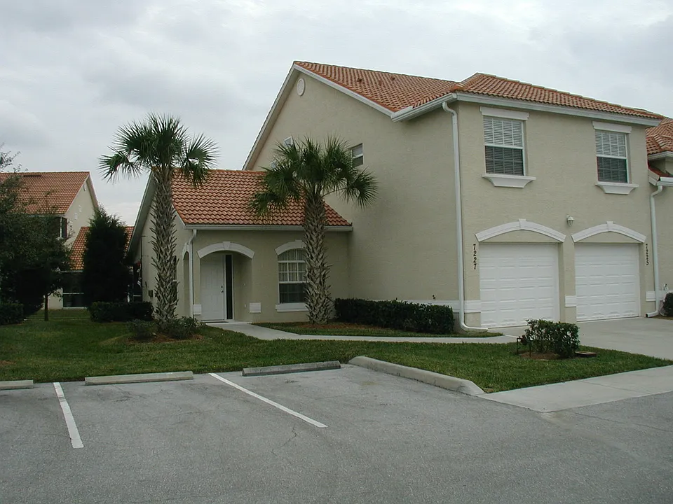 7138 Cedar Hollow Cir