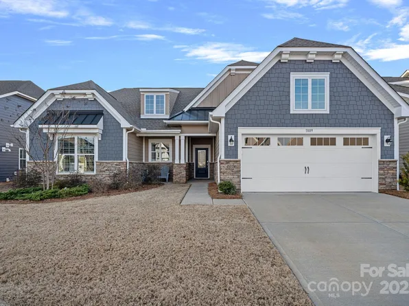 1809 Tranquility Blvd, Lancaster, SC 29720