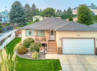 1006 Crestview Dr, Selah, WA 98942