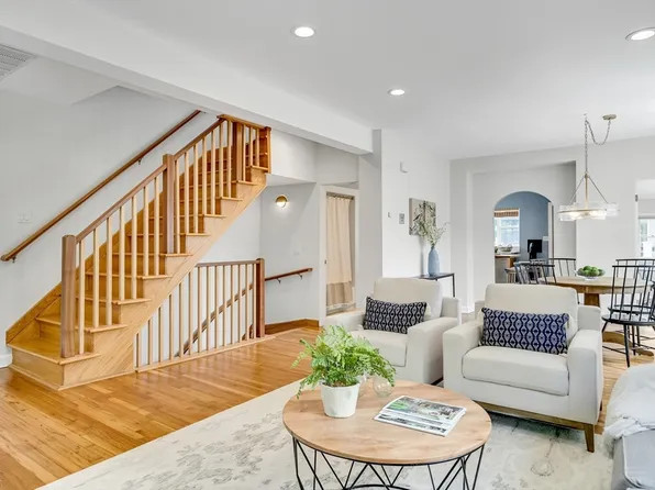 11 Chandler St #2, Somerville, MA 02144