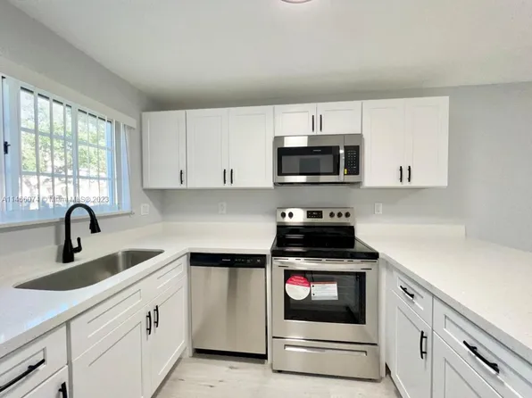 14116 SW 260th St APT 106, Homestead, FL 33032