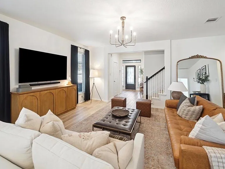 5310 Rue Dela Croix Dr — Photo 2