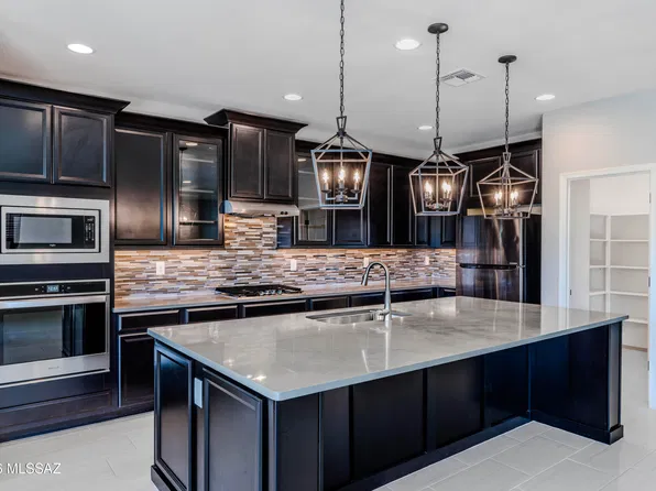 11777 N Silverscape Dr, Oro Valley, AZ 85737