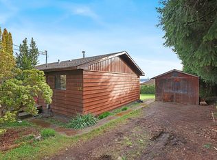 5608 4th St, Tofino, BC V0R 2Z0