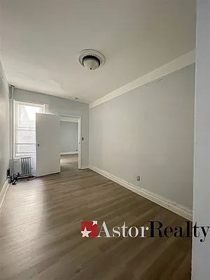 Rented by Astor Realty | media 40