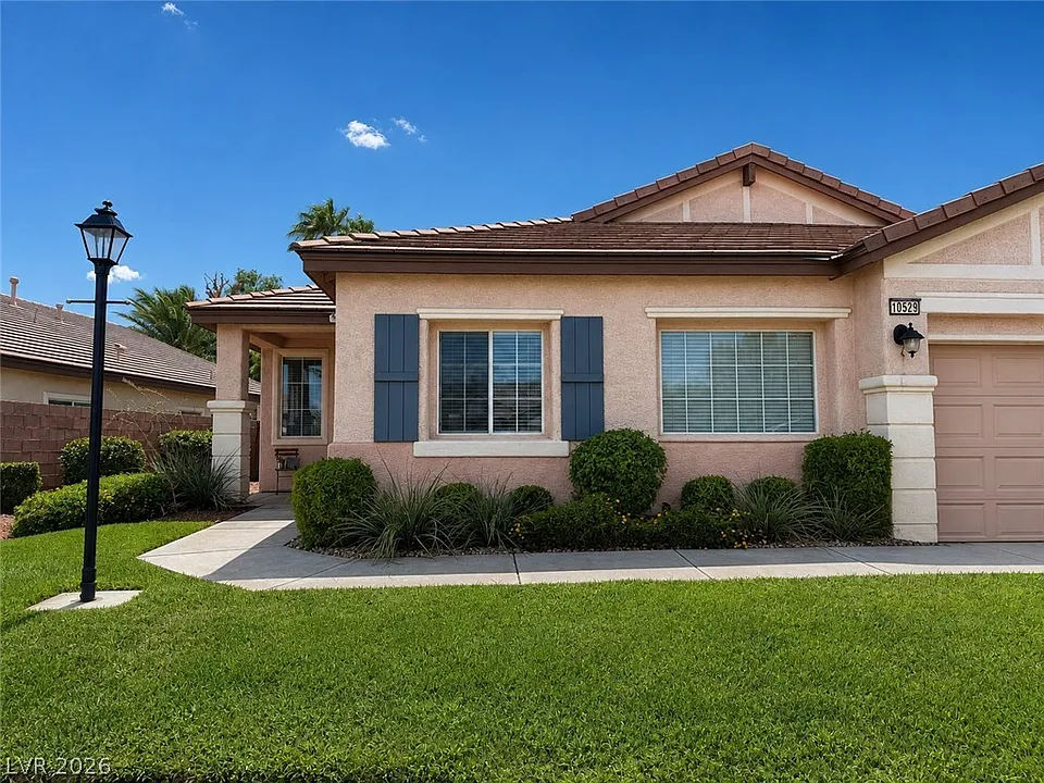 10529 Cazaba Ct