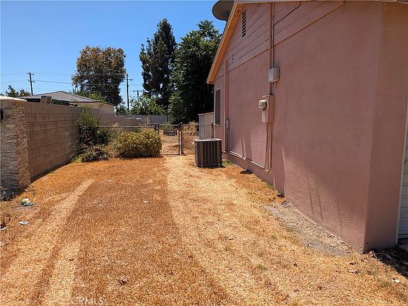 3rd image of 1126 Three Ranch Rd