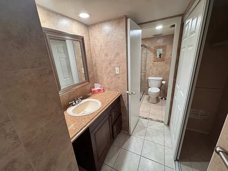 1575 Greenlea Dr #1 — Photo 7
