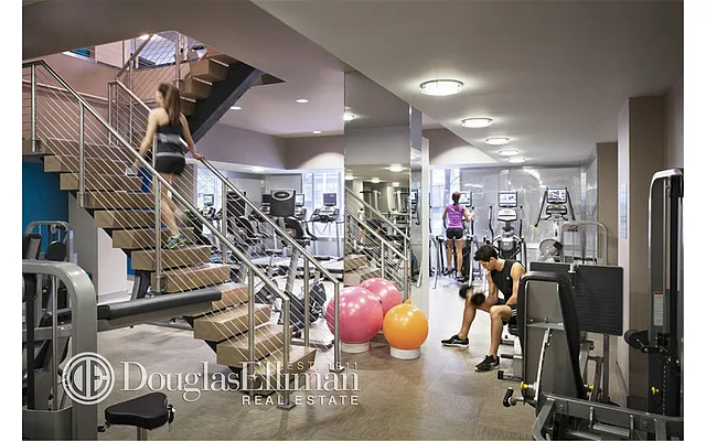 Rented by Douglas Elliman | media 25