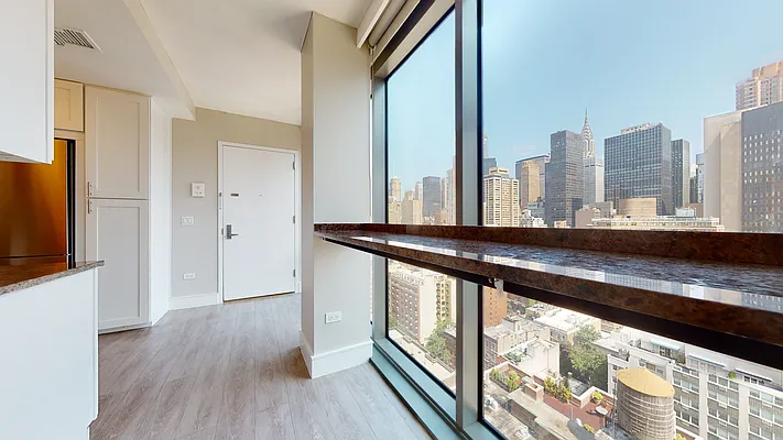 Rented by Bond New York | media 21