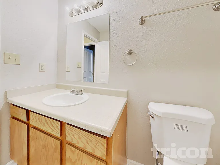 7114 Harness Lakes Dr — Photo 13