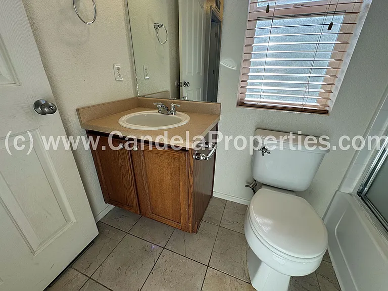 8008 Firecracker Trl — Photo 46