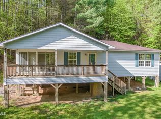 514 Piney Grove Rd, Hampton, TN 37658