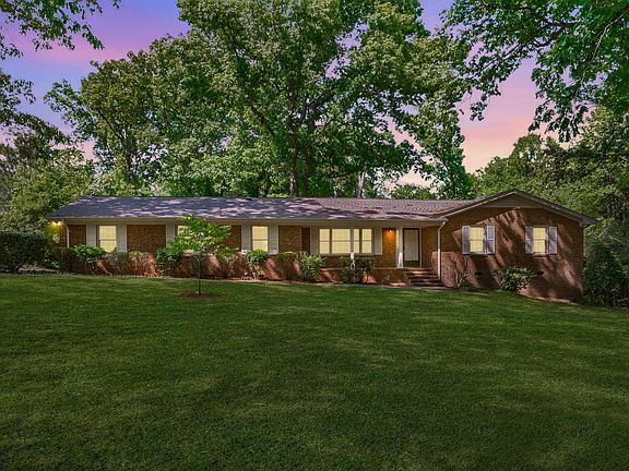 2nd image of 3216 Stoneyford Ct