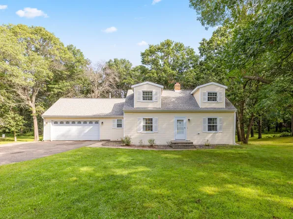 8378 Red Pine Cir, Baxter, MN 56425