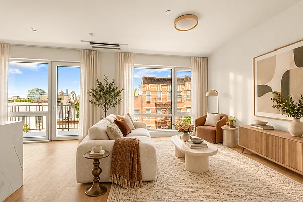 Living room, photo 1