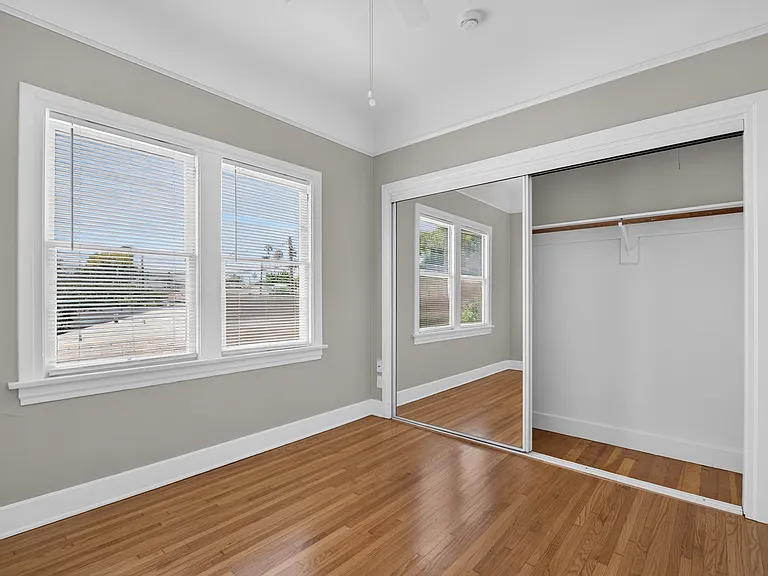 Secondary bedroom