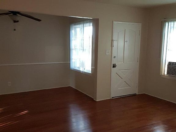 2nd image of 114 E Washington Blvd