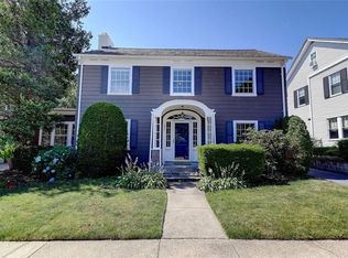377 Rochambeau Ave, Providence, RI 02906