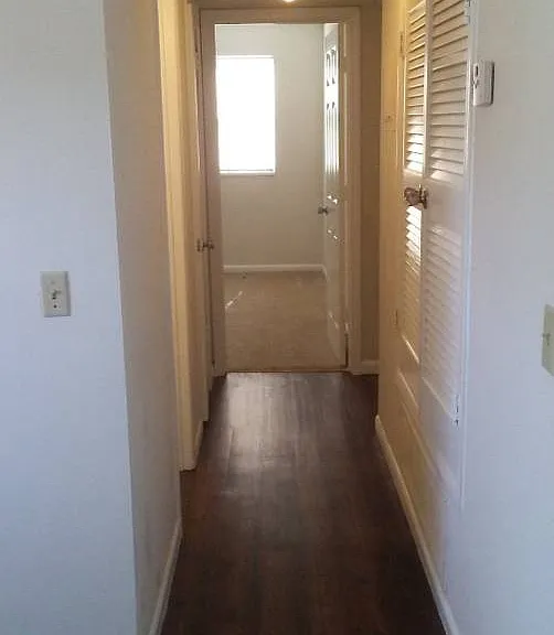Azalea Place Apace Apartments — Photo 5