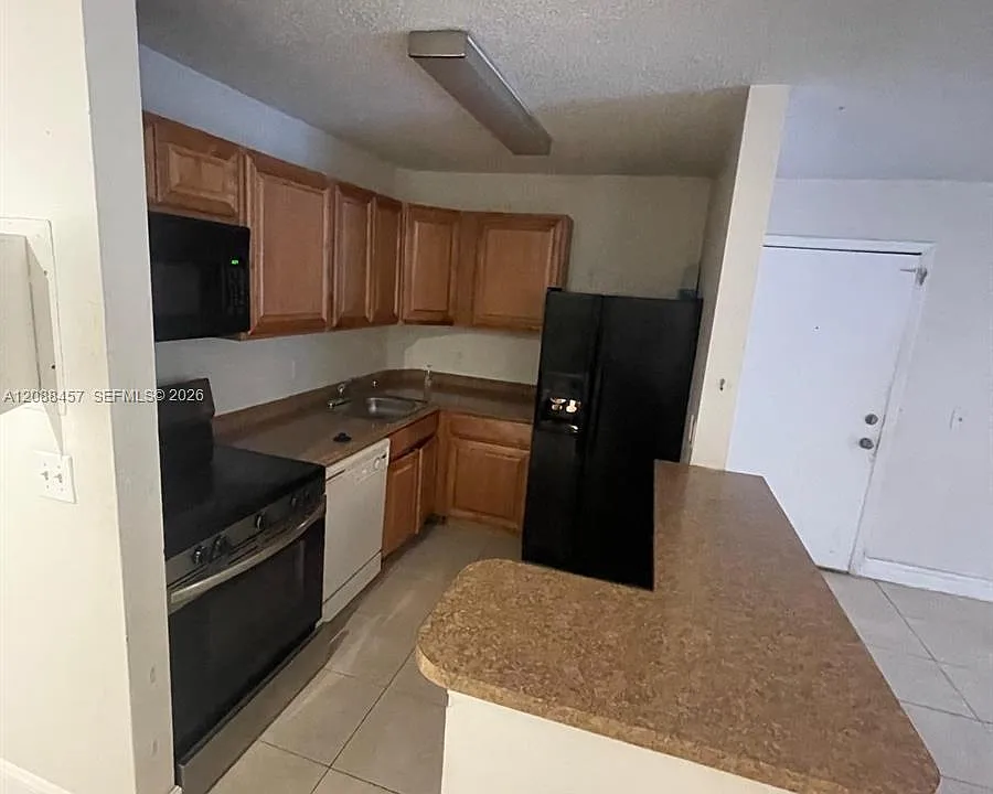 10773 Cleary Blvd #103