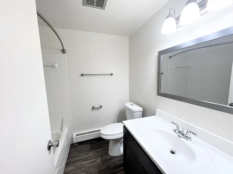 Taylor Park Townhomes — Photo 4