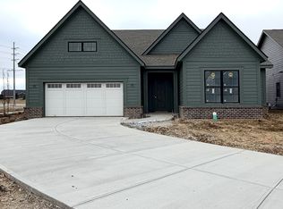 1413 Crosstie Cir, Westfield, IN 46074