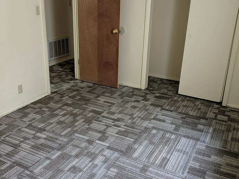 601 S 2nd St #10 — Photo 3